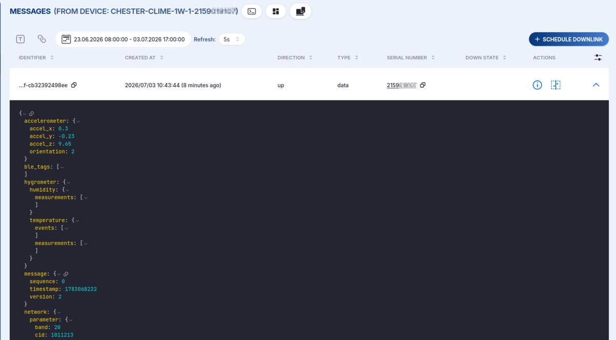 Zobrazení MESSAGES s rozbalenou uplink zprávou zařízení a jejím dekódovaným JSON payloadem